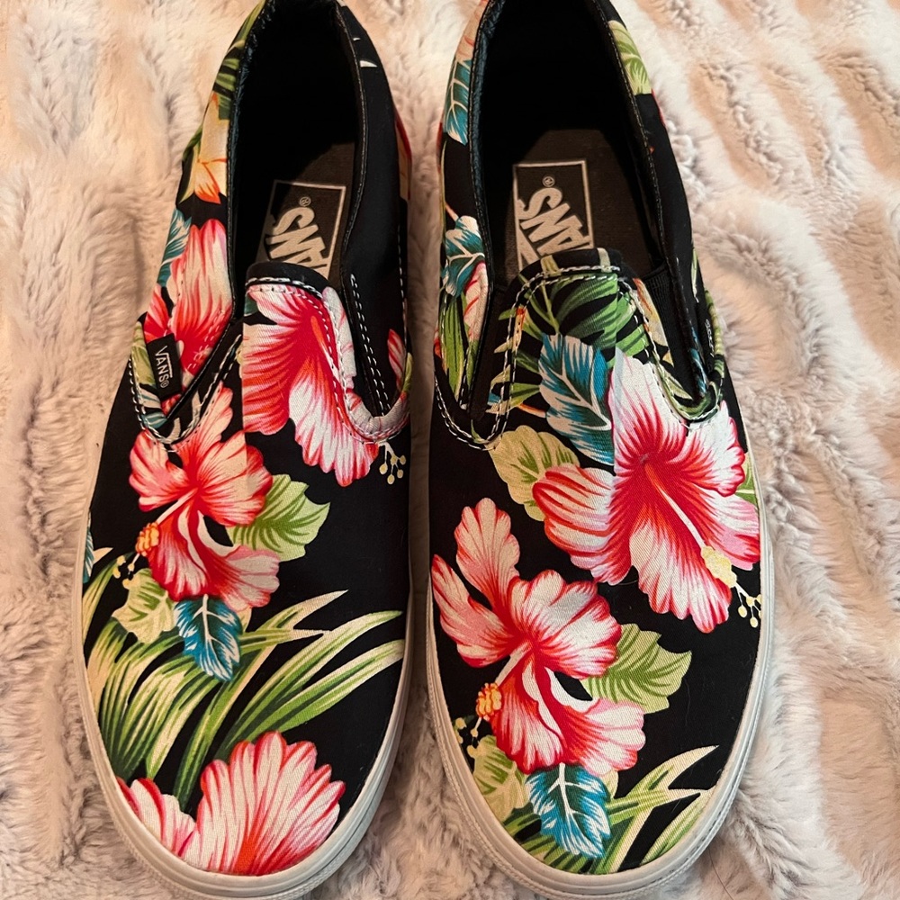 Hawaiian print Vans